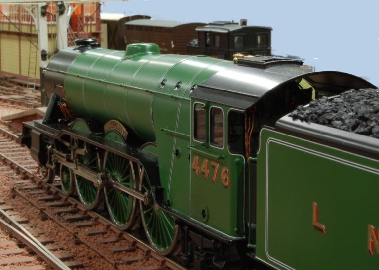 LNER green A3 Pacific No. 4476 in close-up on Abbotstone