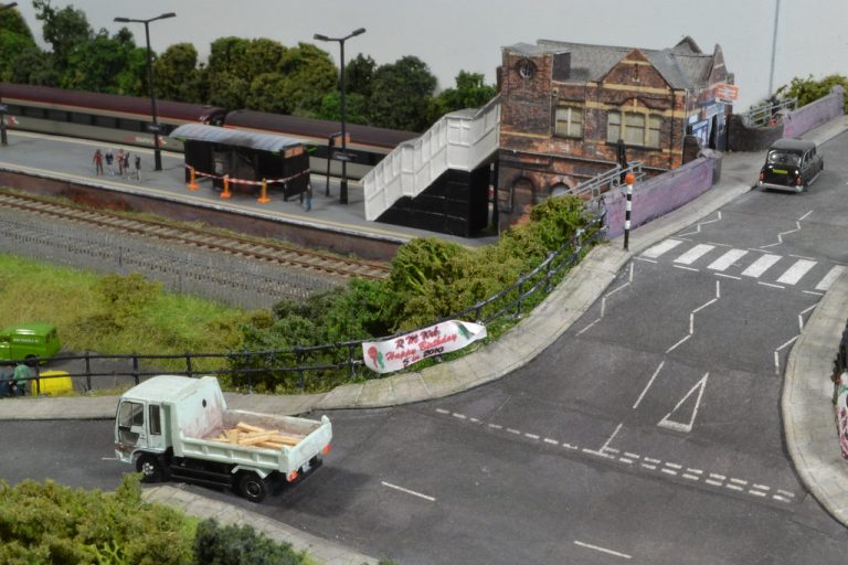 Station, road junction and a lorry at Waton in N gauge