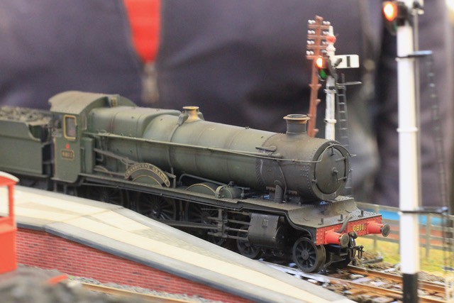 GWR locomotive passing the signals at Winterley Junction